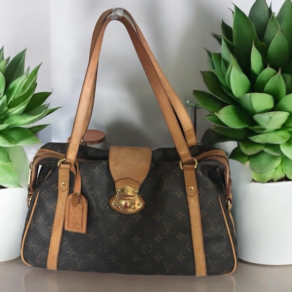 Louis Vuitton Handbags - Authentic Louis Vuitton Beautiful 2009 Monogram Stressa MM with all new piping.